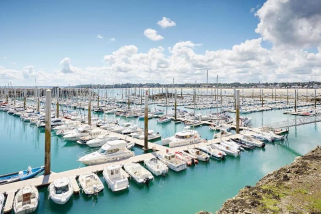 Appartamento 50M De La Plage: Studio Au Coeur Du Centre ! Saint-Cast-le-Guildo Esterno foto