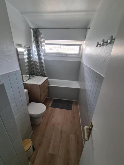 Appartamento 50M De La Plage: Studio Au Coeur Du Centre ! Saint-Cast-le-Guildo Esterno foto